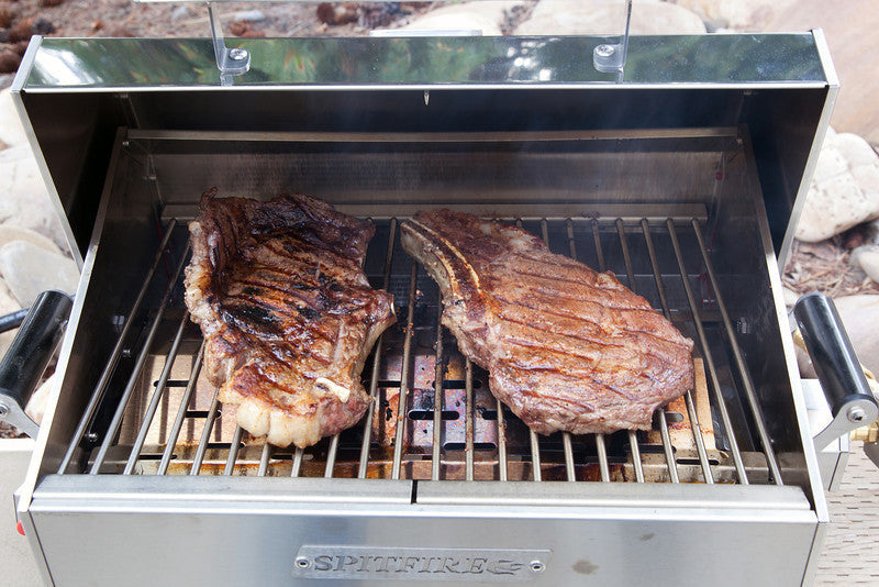 Marine Propane Grill with Cover – Compact BBQ for Boats, Cabins, RVs & Sheds (Canada)